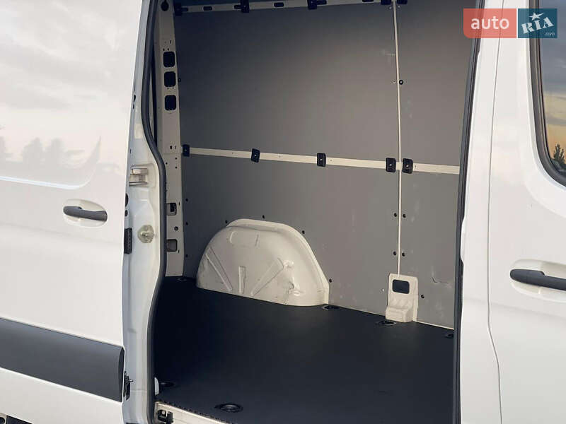 Мікроавтобус вантажний (до 3,5т) Mercedes-Benz Sprinter 2019 в Чернівцях