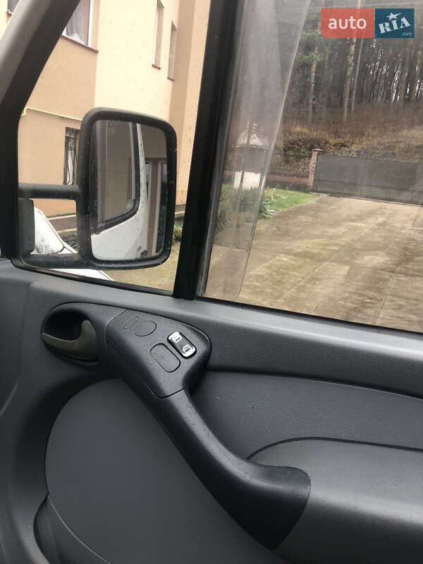 Мікроавтобус Mercedes-Benz Sprinter 2005 в Бучачі фото 11 Мікроавтобус Mercedes-Benz Sprinter 2005 в Бучачі