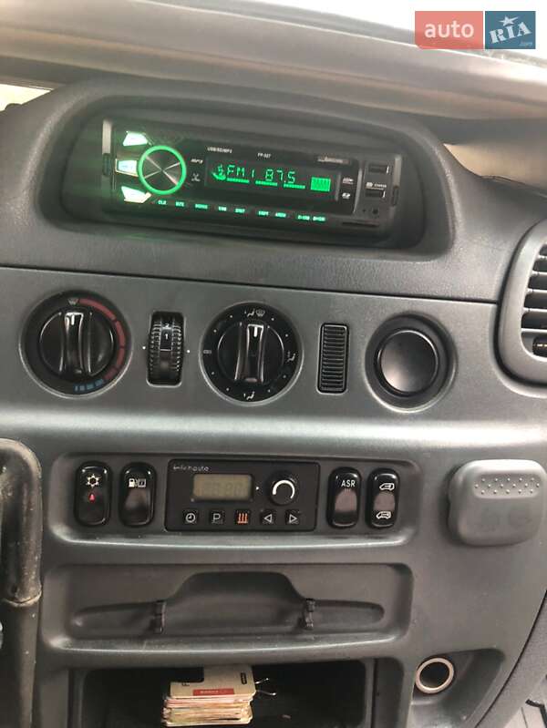 Мікроавтобус Mercedes-Benz Sprinter 2005 в Бучачі фото 9 Мікроавтобус Mercedes-Benz Sprinter 2005 в Бучачі