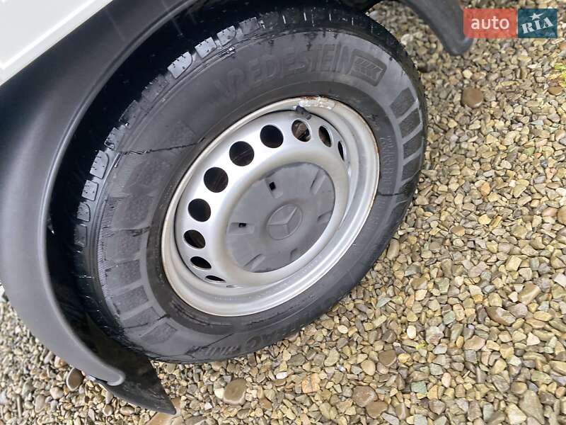 Вантажний фургон Mercedes-Benz Sprinter 2018 в Мукачевому