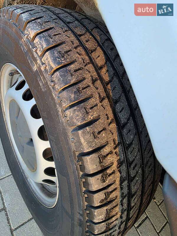 Грузовой фургон Mercedes-Benz Sprinter 2017 в Тячеве фото 19 Грузовой фургон Mercedes-Benz Sprinter 2017 в Тячеве