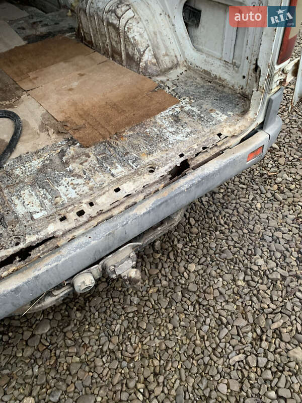 Грузовой фургон Mercedes-Benz Sprinter 1997 в Жидачове фото 10 Грузовой фургон Mercedes-Benz Sprinter 1997 в Жидачове