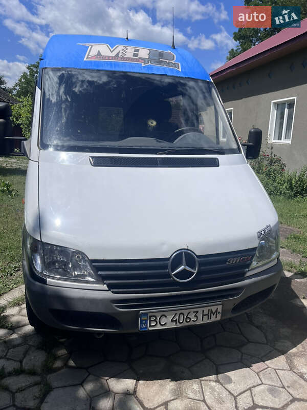 Mercedes-Benz Sprinter 2002 Mercedes-Benz Sprinter 2002