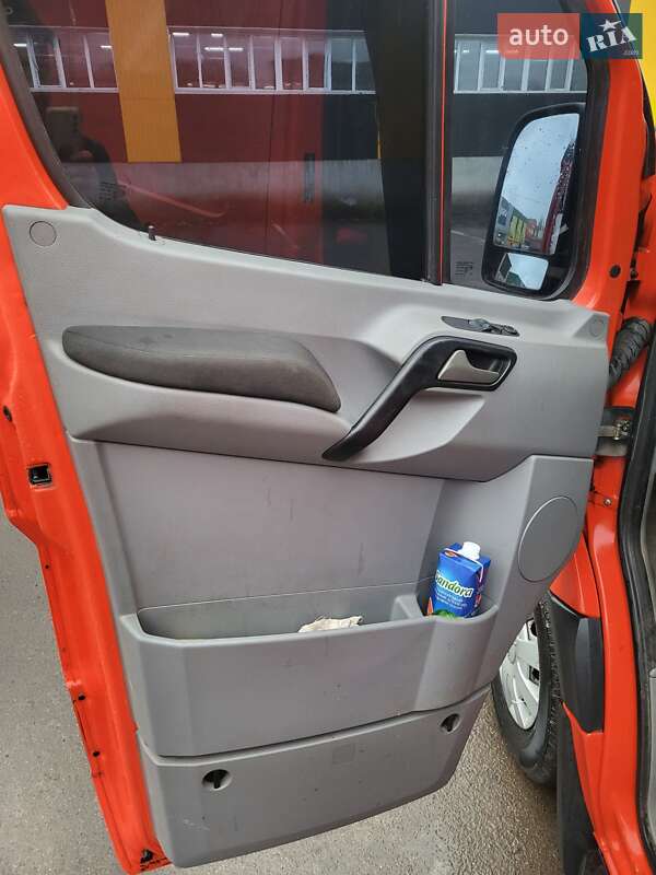 Вантажний фургон Mercedes-Benz Sprinter 2015 в Борзні фото 14 Вантажний фургон Mercedes-Benz Sprinter 2015 в Борзні