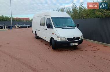 Грузопассажирский фургон Mercedes-Benz Sprinter 2005 в Сарнах