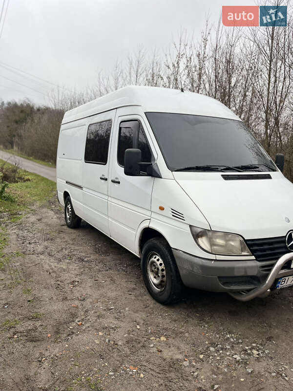 Mercedes-Benz Sprinter 2003