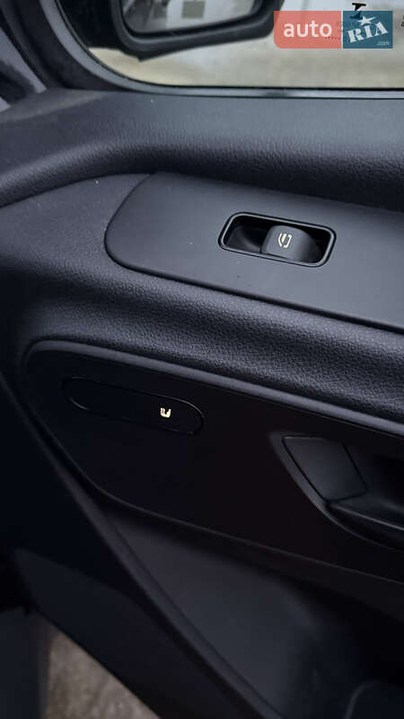 Вантажний фургон Mercedes-Benz Sprinter 2020 в Чернівцях фото 20 Вантажний фургон Mercedes-Benz Sprinter 2020 в Чернівцях