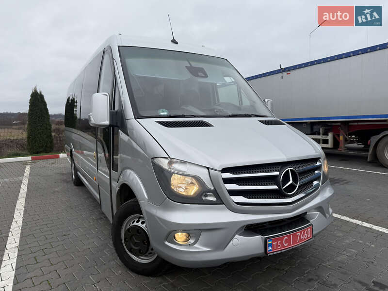 Туристичний / Міжміський автобус Mercedes-Benz Sprinter 2018 в Чернівцях