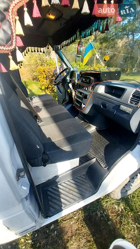 Другие грузовики Mercedes-Benz Sprinter 2000 в Косове