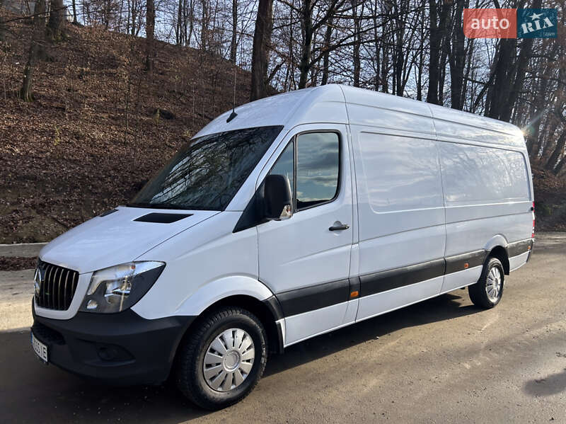 Грузовой фургон Mercedes-Benz Sprinter 2018 в Тячеве фото 20 Грузовой фургон Mercedes-Benz Sprinter 2018 в Тячеве