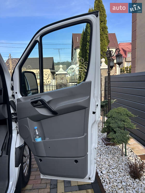 Грузовой фургон Mercedes-Benz Sprinter 2018 в Тячеве фото 45 Грузовой фургон Mercedes-Benz Sprinter 2018 в Тячеве