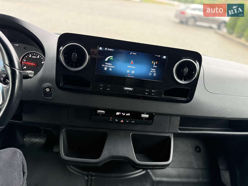 Грузопассажирский фургон Mercedes-Benz Sprinter 2019 в Черновцах