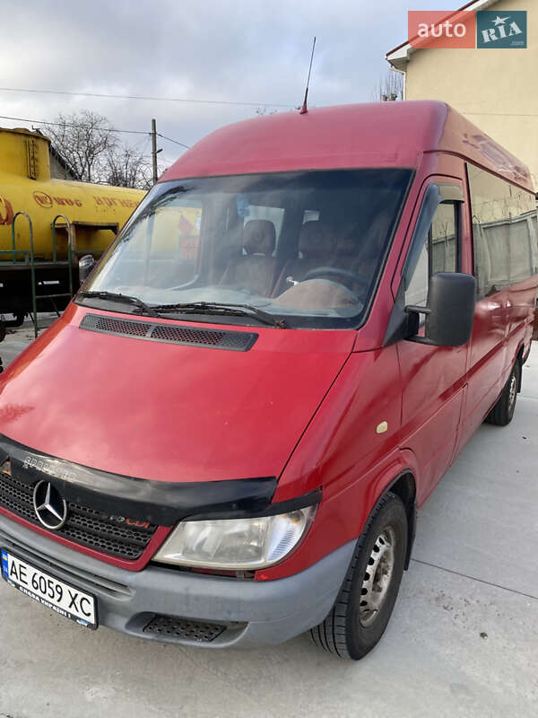 Mercedes-Benz Sprinter 2004 Mercedes-Benz Sprinter 2004