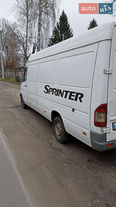 Грузовой фургон Mercedes-Benz Sprinter 1999 в Виннице