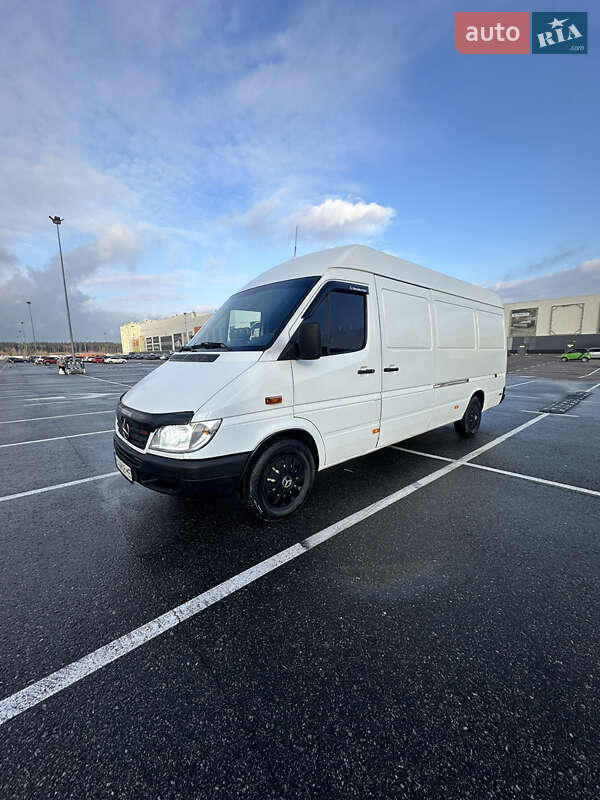 Mercedes-Benz Sprinter 2005 Mercedes-Benz Sprinter 2005