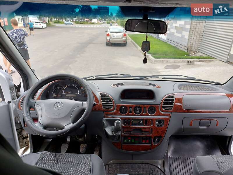 Минивэн Mercedes-Benz Sprinter 2005 в Днепре фото 10 Минивэн Mercedes-Benz Sprinter 2005 в Днепре