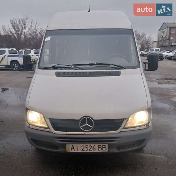 Mercedes-Benz Sprinter 2004 Mercedes-Benz Sprinter 2004