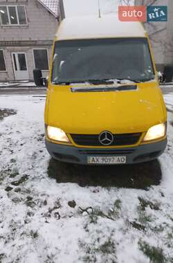 Вантажний фургон Mercedes-Benz Sprinter 2003 в Бучі