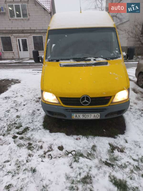 Mercedes-Benz Sprinter 2003