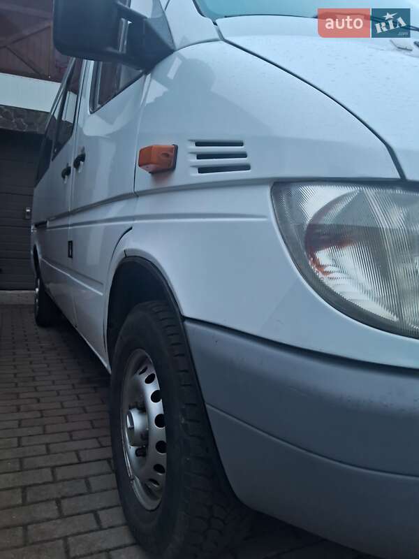 Минивэн Mercedes-Benz Sprinter 1996 в Калуше фото 5 Минивэн Mercedes-Benz Sprinter 1996 в Калуше