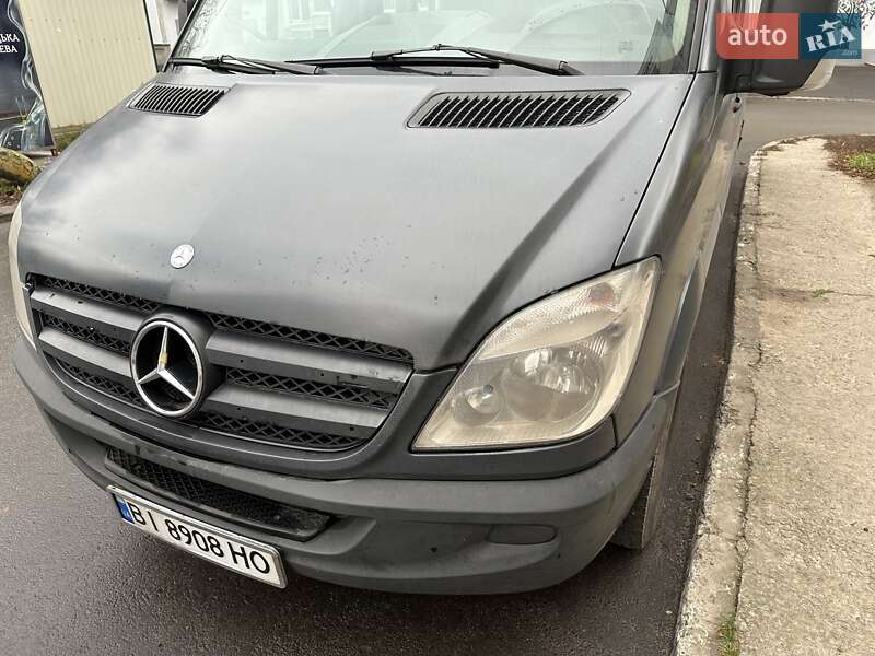 Мікроавтобус Mercedes-Benz Sprinter 2011 в Кременчуці фото Мікроавтобус Mercedes-Benz Sprinter 2011 в Кременчуці