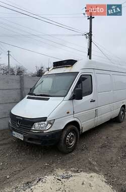 Грузовой фургон Mercedes-Benz Sprinter 2002 в Кременчуге