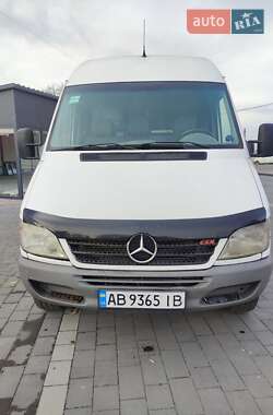 Вантажний фургон Mercedes-Benz Sprinter 2000 в Мостиській