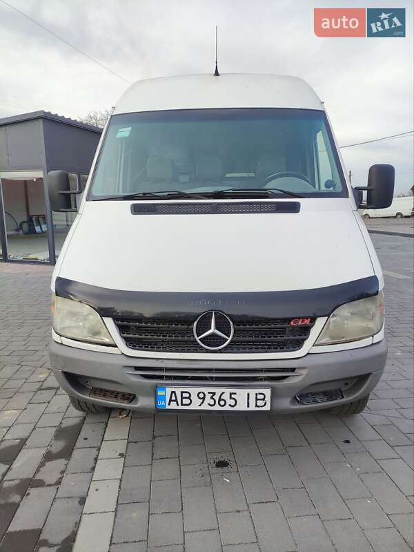 Mercedes-Benz Sprinter 2000