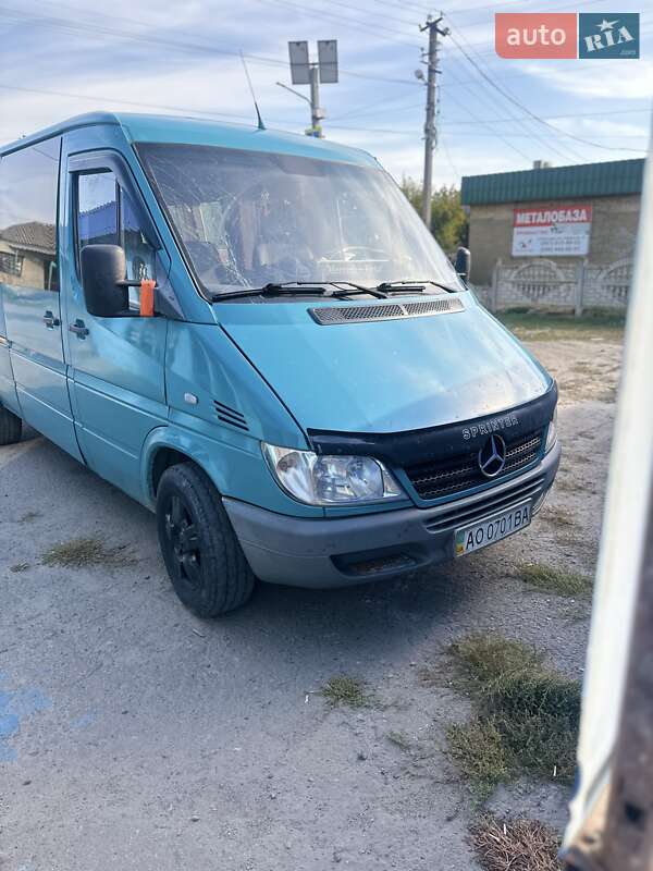 Mercedes-Benz Sprinter 2005 Mercedes-Benz Sprinter 2005