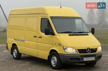 Вантажний фургон Mercedes-Benz Sprinter 2004 в Сарнах