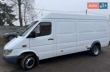 Грузовой фургон Mercedes-Benz Sprinter 2005 в Ровно