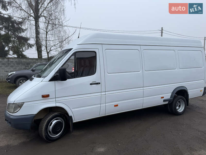 Mercedes-Benz Sprinter 2005 Mercedes-Benz Sprinter 2005