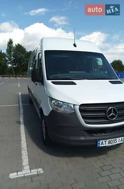 Минивэн Mercedes-Benz Sprinter 2022 в Ивано-Франковске