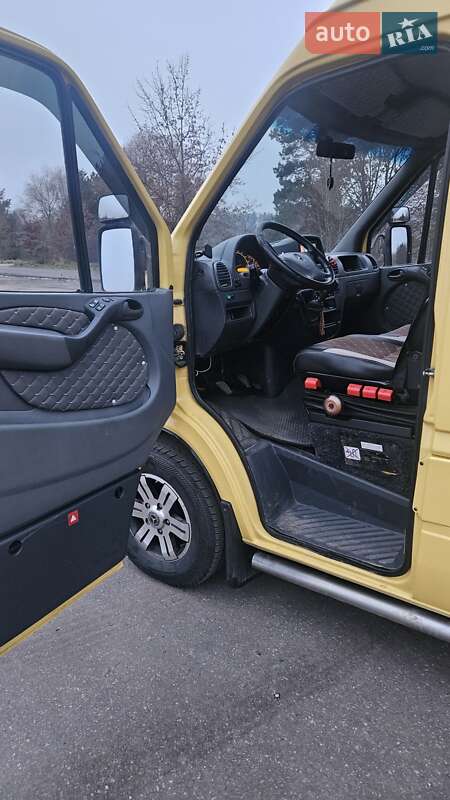 Мінівен Mercedes-Benz Sprinter 2003 в Іршаві