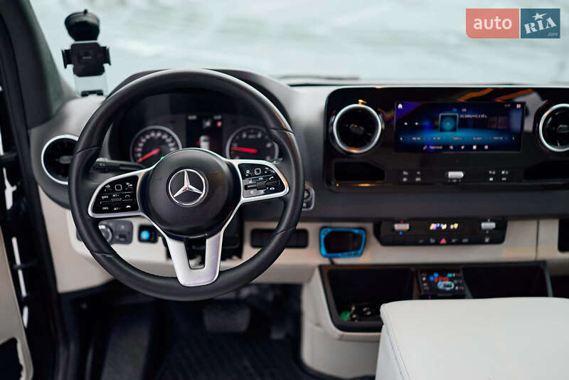 Универсал Mercedes-Benz Sprinter 2018 в Ровно