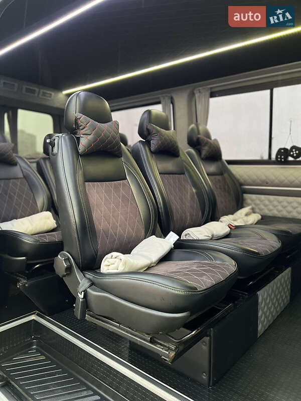 Мінівен Mercedes-Benz Sprinter 2011 в Буську