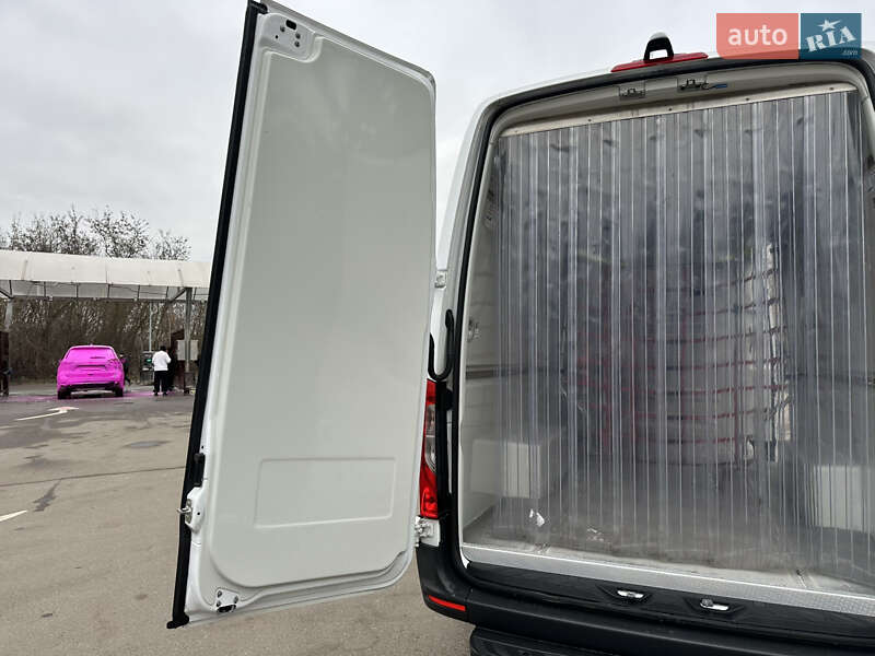 Рефрижератор Mercedes-Benz Sprinter 2022 в Бердичеві