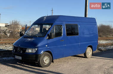Вантажопасажирський фургон Mercedes-Benz Sprinter 1998 в Коростишеві