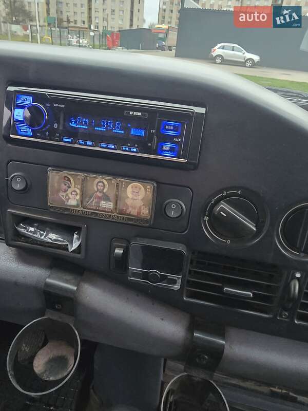 Міський автобус Mercedes-Benz Sprinter 2000 в Вінниці фото 16 Міський автобус Mercedes-Benz Sprinter 2000 в Вінниці