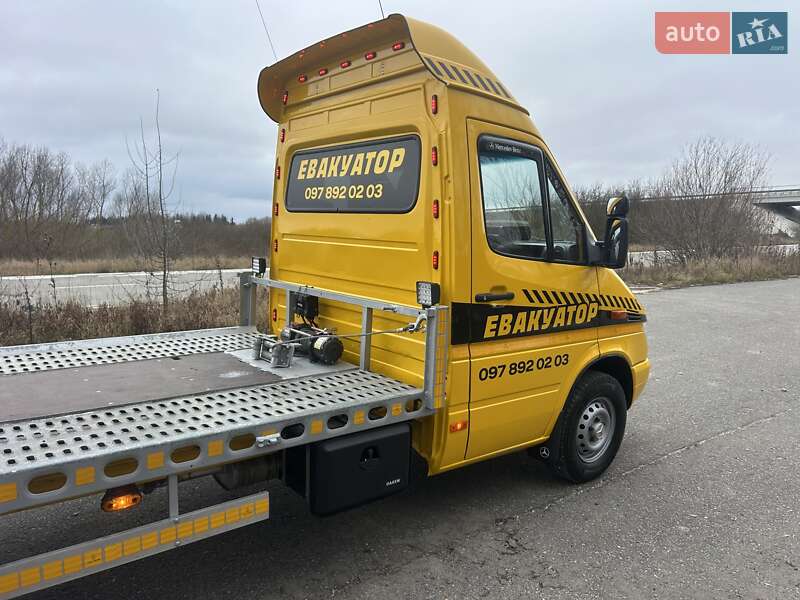 Евакуатор Mercedes-Benz Sprinter 2000 в Тернополі