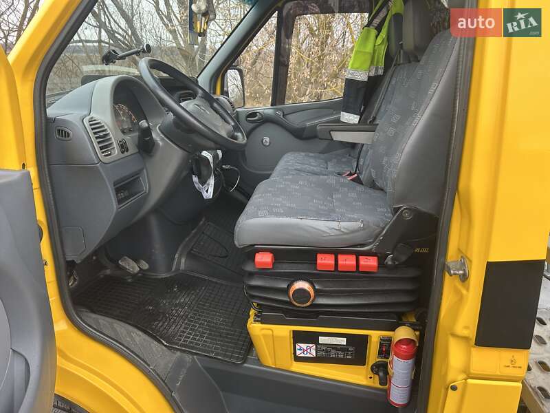 Евакуатор Mercedes-Benz Sprinter 2000 в Тернополі