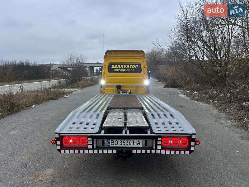 Евакуатор Mercedes-Benz Sprinter 2000 в Тернополі
