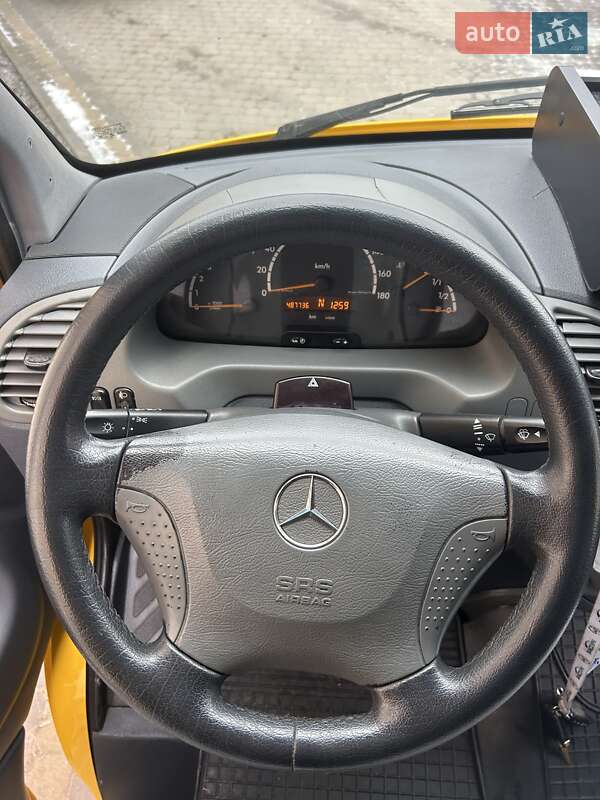 Евакуатор Mercedes-Benz Sprinter 2000 в Тернополі