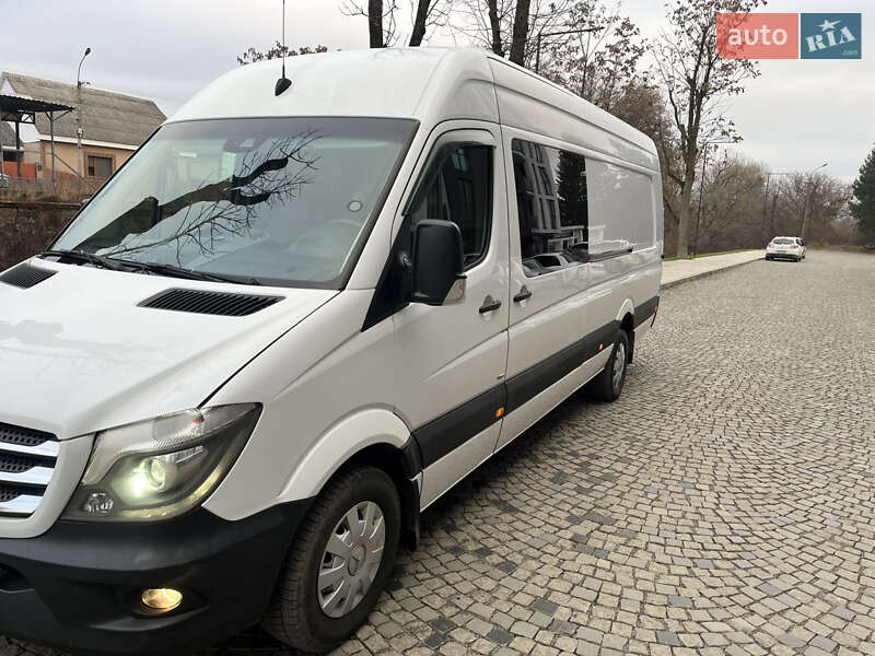 Микроавтобус Mercedes-Benz Sprinter 2014 в Сваляве