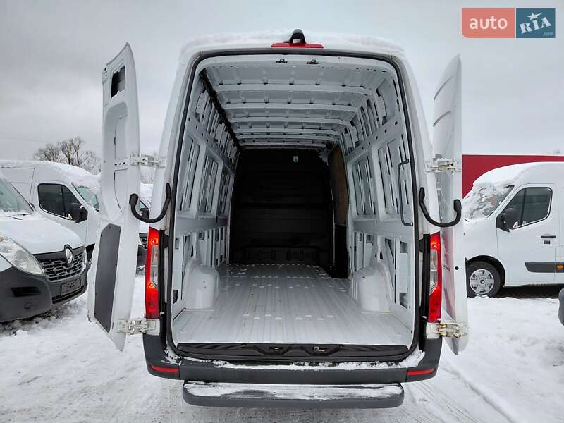 Вантажний фургон Mercedes-Benz Sprinter 2021 в Івано-Франківську