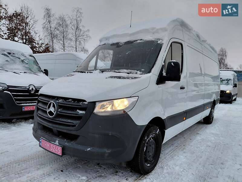 Вантажний фургон Mercedes-Benz Sprinter 2021 в Івано-Франківську