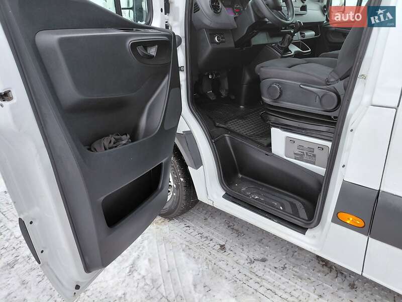 Вантажний фургон Mercedes-Benz Sprinter 2021 в Івано-Франківську