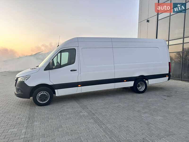 Вантажний фургон Mercedes-Benz Sprinter 2020 в Чернівцях