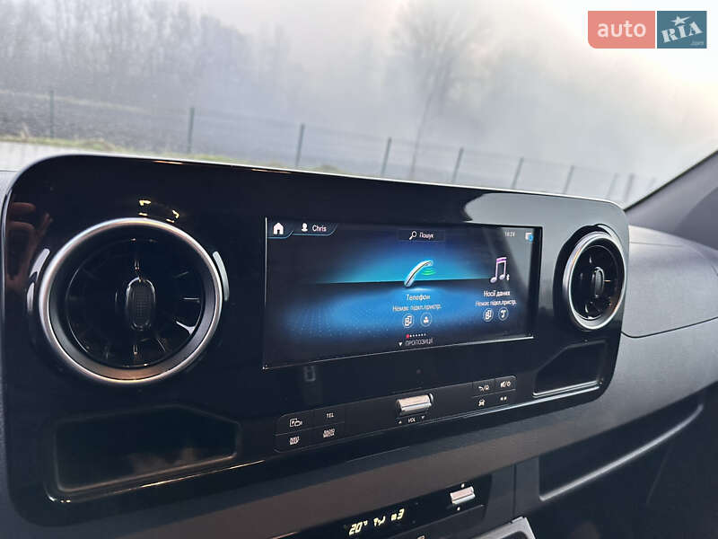 Вантажний фургон Mercedes-Benz Sprinter 2020 в Чернівцях