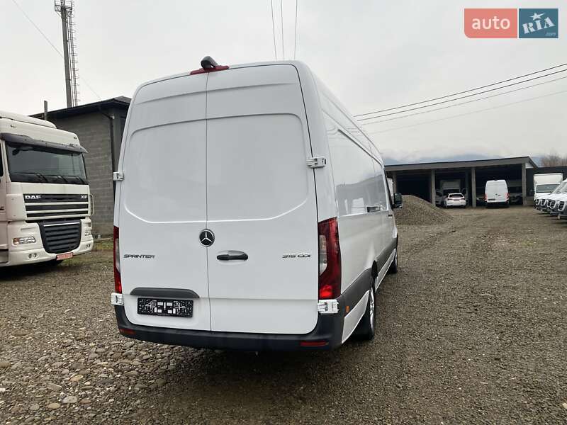 Вантажний фургон Mercedes-Benz Sprinter 2021 в Хусті